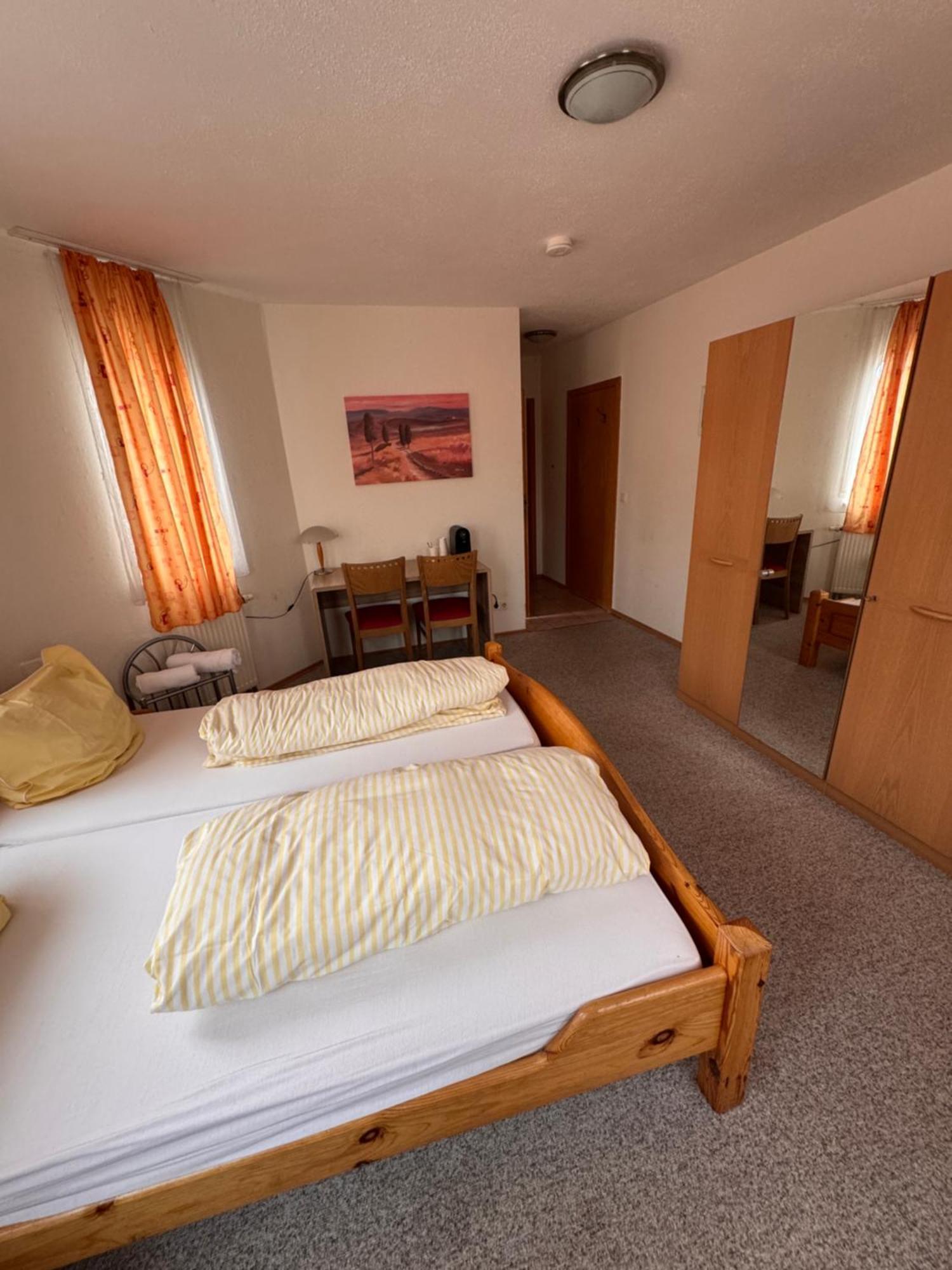 Gasthof Hirschkeller Göppingen Zewnętrze zdjęcie